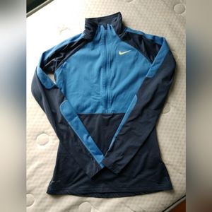 Women's Nike long sleeve